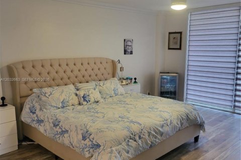 Condo in Sunny Isles Beach, Florida, 3 bedrooms  № 2173036 - photo 13