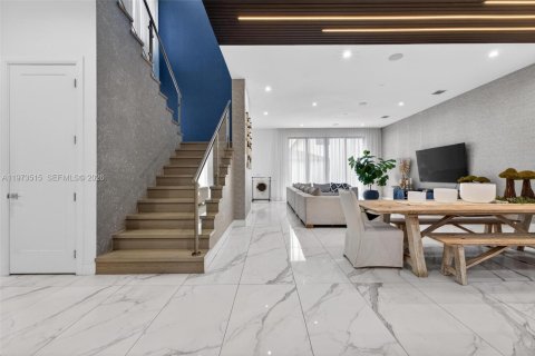 Villa ou maison à vendre à Doral, Floride: 4 chambres, 371.14 m2 № 2040434 - photo 21