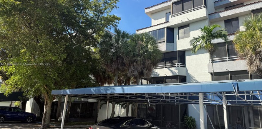 Condo à Miami, Floride, 2 chambres  № 1949697