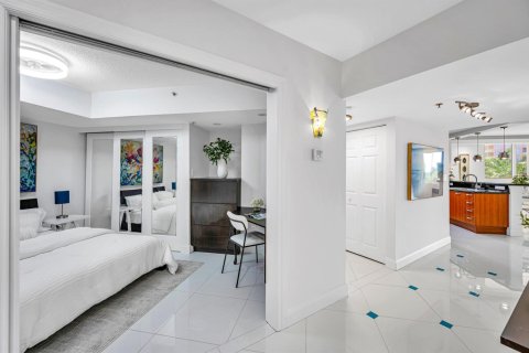 Condominio en venta en Fort Lauderdale, Florida, 3 dormitorios, 128.39 m2 № 2192220 - foto 21