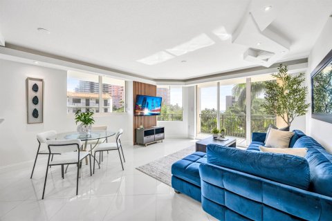 Condominio en venta en Fort Lauderdale, Florida, 3 dormitorios, 128.39 m2 № 2192220 - foto 9