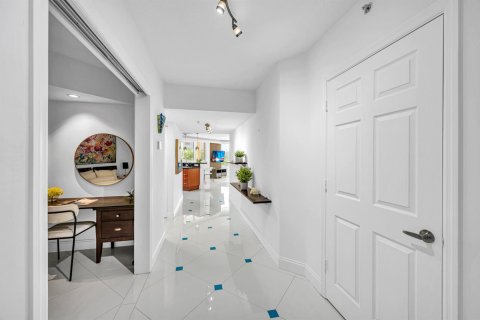 Condominio en venta en Fort Lauderdale, Florida, 3 dormitorios, 128.39 m2 № 2192220 - foto 19