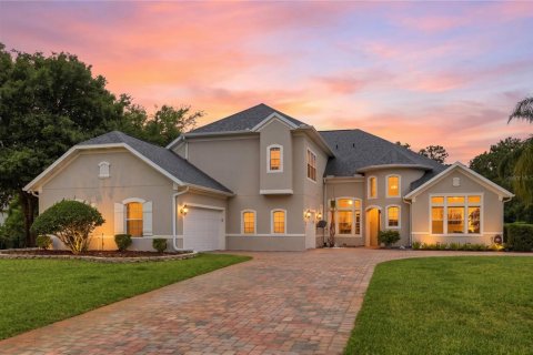 Casa en Orlando, Florida 5 dormitorios, 400.41 m2 № 2210616