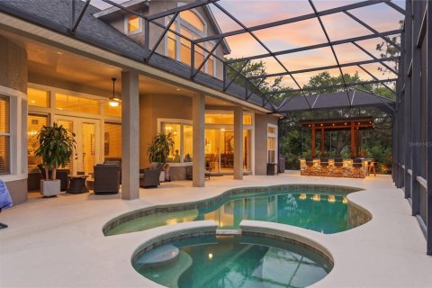 Casa en venta en Orlando, Florida, 5 dormitorios, 400.41 m2 № 2210616 - foto 2