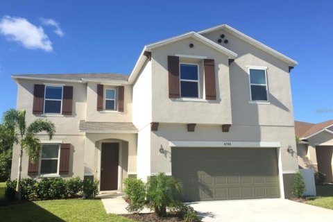 Casa en Kissimmee, Florida 4 dormitorios, 244.43 m2 № 2295251