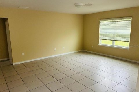 Villa ou maison à louer à Lakeland, Floride: 4 chambres, 166.57 m2 № 2411561 - photo 6