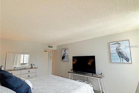 Copropriété à louer à Clearwater, Floride: 2 chambres, 125.42 m2 № 2408195 - photo 18