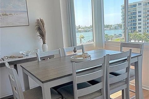 Copropriété à louer à Clearwater, Floride: 2 chambres, 125.42 m2 № 2408195 - photo 5