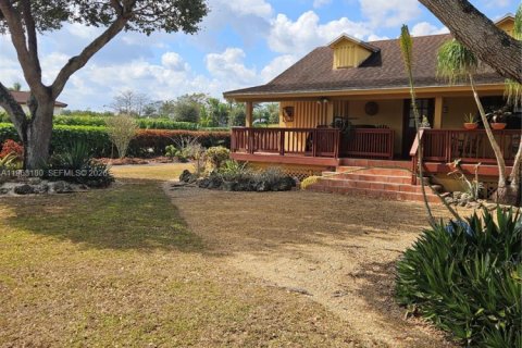 Купить виллу или дом в Хомстед, Флорида 2 спальни, 86.21м2, № 2024241 - фото 4