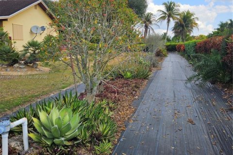 Купить виллу или дом в Хомстед, Флорида 2 спальни, 86.21м2, № 2024241 - фото 29