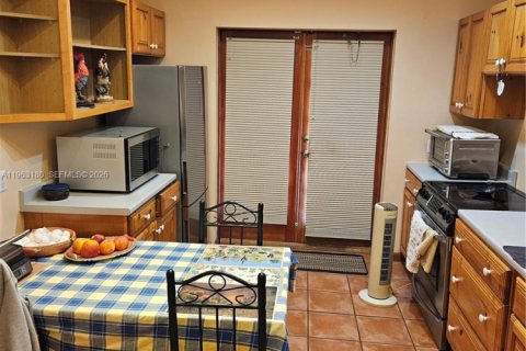 Купить виллу или дом в Хомстед, Флорида 2 спальни, 86.21м2, № 2024241 - фото 16