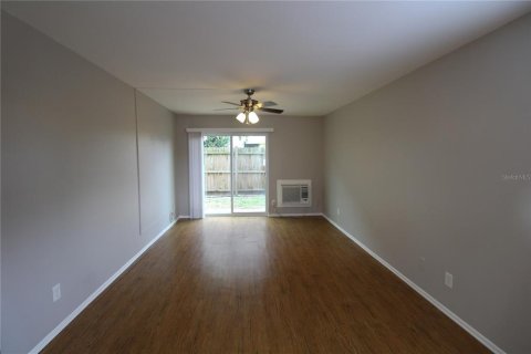 Apartamento en alquiler en Sarasota, Florida, 1 dormitorio, 52.03 m2 № 1912354 - foto 4
