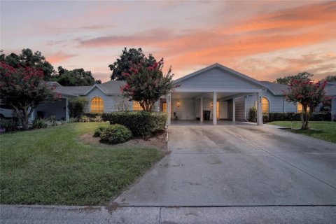 House in Ocala, Florida 2 bedrooms, 105.35 sq.m. № 2198474
