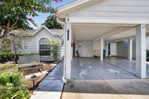 House in Ocala, Florida 2 bedrooms, 105.35 sq.m. № 2198474 - photo 8