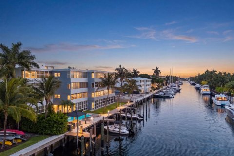 Condo in Fort Lauderdale, Florida, 1 bedroom  № 2252205