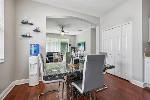 Villa ou maison à vendre à Kissimmee, Floride: 4 chambres, 183.2 m2 № 2222649 - photo 17