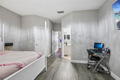 Villa ou maison à vendre à Kissimmee, Floride: 4 chambres, 183.2 m2 № 2222649 - photo 28
