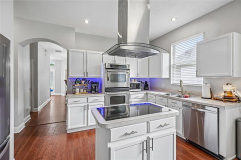 Villa ou maison à vendre à Kissimmee, Floride: 4 chambres, 183.2 m2 № 2222649 - photo 21