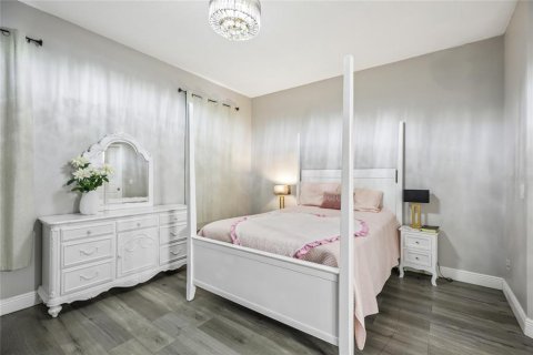 Villa ou maison à vendre à Kissimmee, Floride: 4 chambres, 183.2 m2 № 2222649 - photo 26