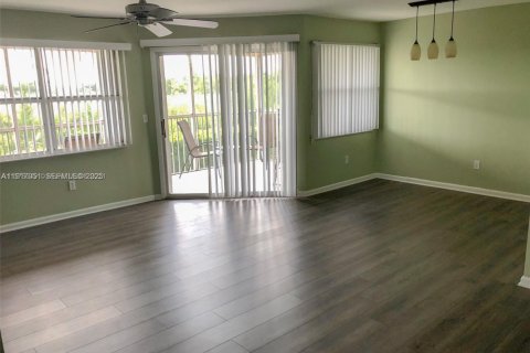 Condo in Homestead, Florida, 2 bedrooms  № 1972398 - photo 7