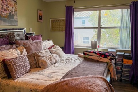 Condo in Homestead, Florida, 2 bedrooms  № 1972398 - photo 18