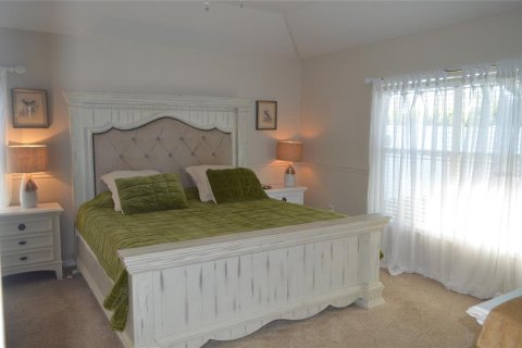 House in Plant City, Florida 3 bedrooms, 171.68 sq.m. № 1805908 - photo 16