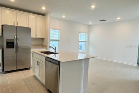 Casa en alquiler en Clermont, Florida, 3 dormitorios, 165.55 m2 № 1910172 - foto 5