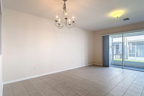 Adosado en venta en Wesley Chapel, Florida, 3 dormitorios, 150.87 m2 № 1802327 - foto 28