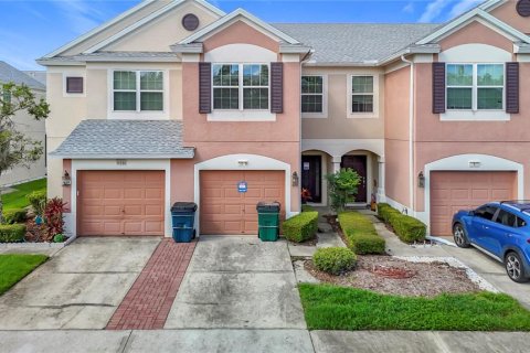 Adosado en venta en Wesley Chapel, Florida, 3 dormitorios, 150.87 m2 № 1802327 - foto 1