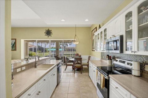 House in Port Charlotte, Florida 3 bedrooms, 191.38 sq.m. № 1855774 - photo 16