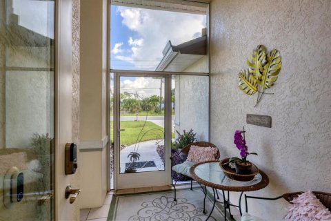 House in Port Charlotte, Florida 3 bedrooms, 191.38 sq.m. № 1855774 - photo 4