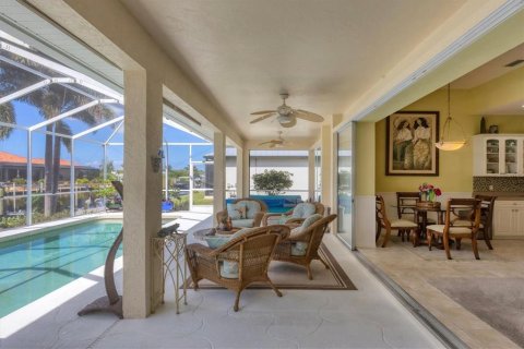 House in Port Charlotte, Florida 3 bedrooms, 191.38 sq.m. № 1855774 - photo 14