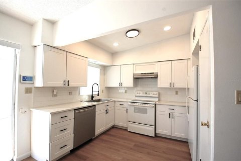 Villa ou maison à vendre à Clearwater, Floride: 3 chambres, 87.14 m2 № 2094185 - photo 3