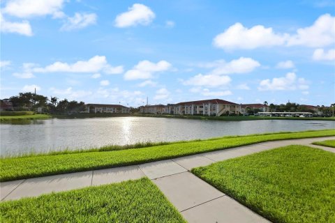 Condominio en venta en Sarasota, Florida, 3 dormitorios, 121.7 m2 № 2203696 - foto 3