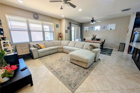 Снять в аренду виллу или дом в Фиш-Хок, Флорида 8 комнат, 197.7м2, № 1908485 - фото 10