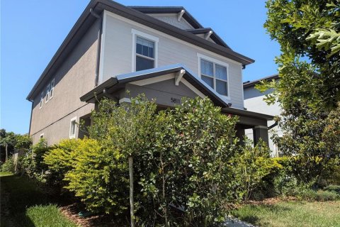 Снять в аренду виллу или дом в Фиш-Хок, Флорида 8 комнат, 197.7м2, № 1908485 - фото 2