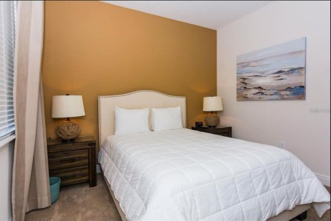 Casa en venta en Kissimmee, Florida, 8 dormitorios, 439.71 m2 № 1576337 - foto 23