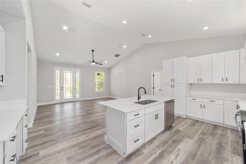 Купить виллу или дом в Уиллистон, Флорида 5 комнат, 152.36м2, № 1720757 - фото 13
