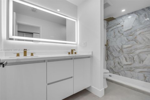 Villa ou maison à vendre à West Palm Beach, Floride: 3 chambres № 2026266 - photo 24