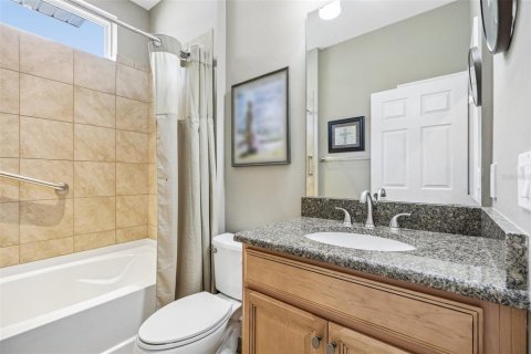 Villa ou maison à vendre à Groveland, Floride: 2 chambres, 170.48 m2 № 2147745 - photo 24