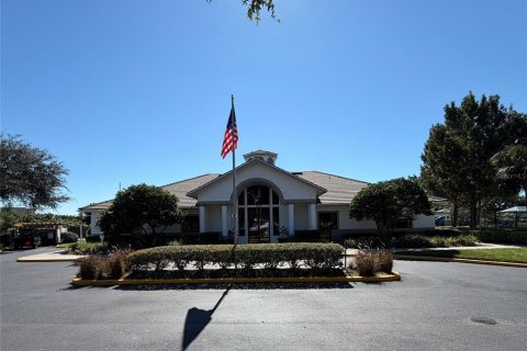 Villa ou maison à vendre à Land O' Lakes, Floride: 4 chambres, 180.97 m2 № 2398797 - photo 20