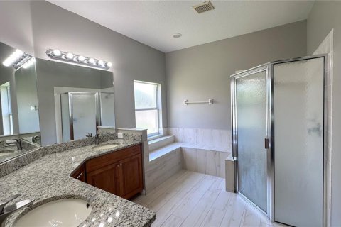 Casa en alquiler en Kissimmee, Florida, 3 dormitorios, 220.74 m2 № 1906444 - foto 13