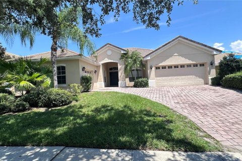 Casa en alquiler en Kissimmee, Florida, 3 dormitorios, 220.74 m2 № 1906444 - foto 1