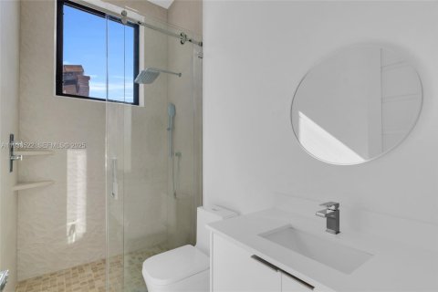 Villa ou maison à vendre à North Miami, Floride: 4 chambres, 207.64 m2 № 1994581 - photo 26