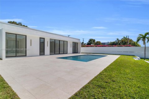 Villa ou maison à vendre à North Miami, Floride: 4 chambres, 207.64 m2 № 1994581 - photo 8