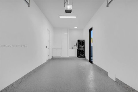 Villa ou maison à vendre à North Miami, Floride: 4 chambres, 207.64 m2 № 1994581 - photo 30