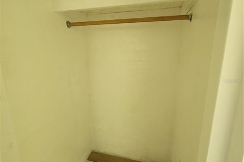 Villa ou maison à louer à Ocala, Floride: 2 chambres, 92.62 m2 № 2416678 - photo 21