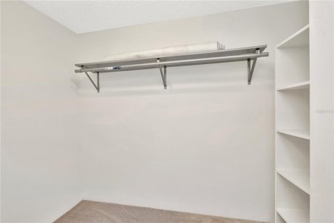 Condo in Saint Petersburg, Florida, 1 bedroom  № 1883662 - photo 20