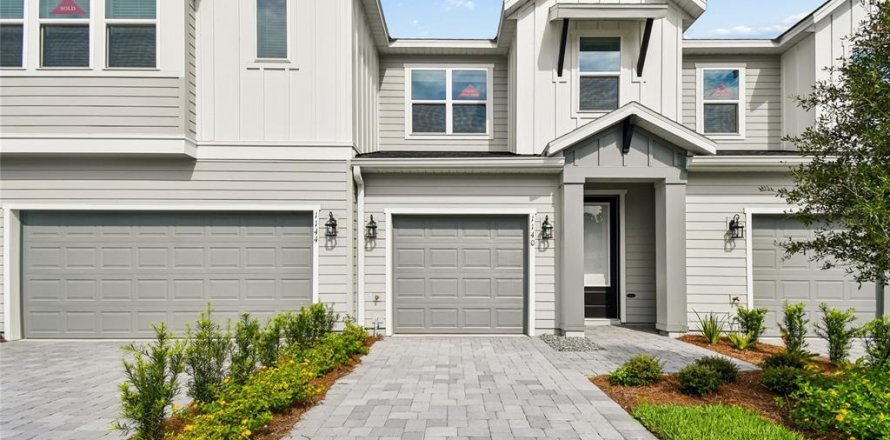 Townhouse in Daytona Beach, Florida 3 bedrooms, 164.81 sq.m. № 2209562
