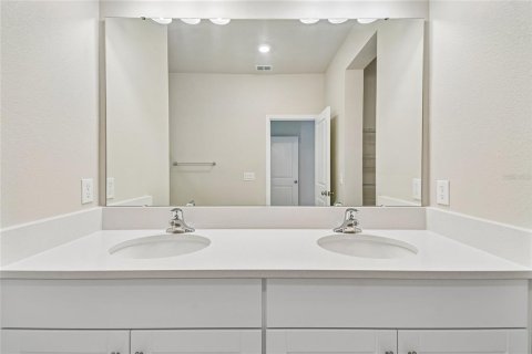 Townhouse in Daytona Beach, Florida 3 bedrooms, 164.81 sq.m. № 2209562 - photo 14